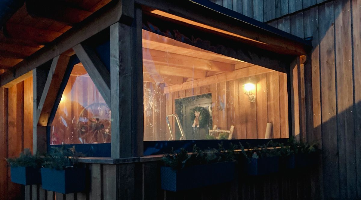 Transparente Terrasseneinhausung