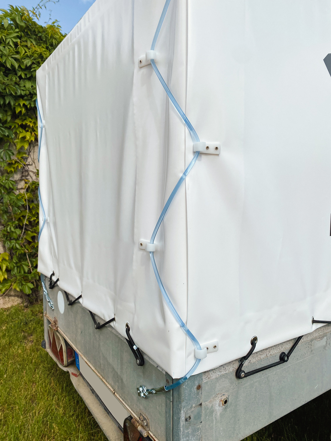 Anhängerplane Detail