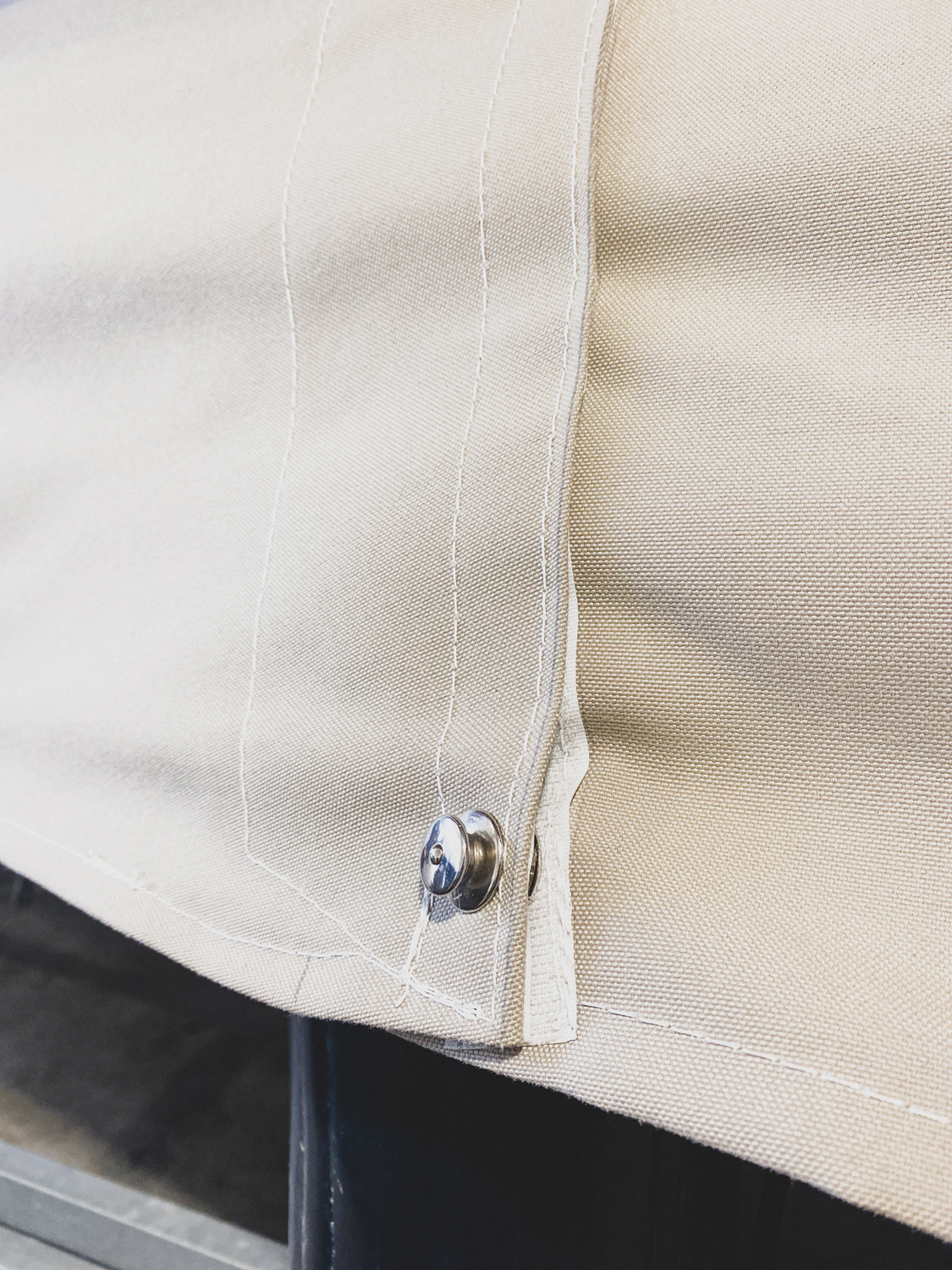 Hochwertige Schutzplane Boot Detail